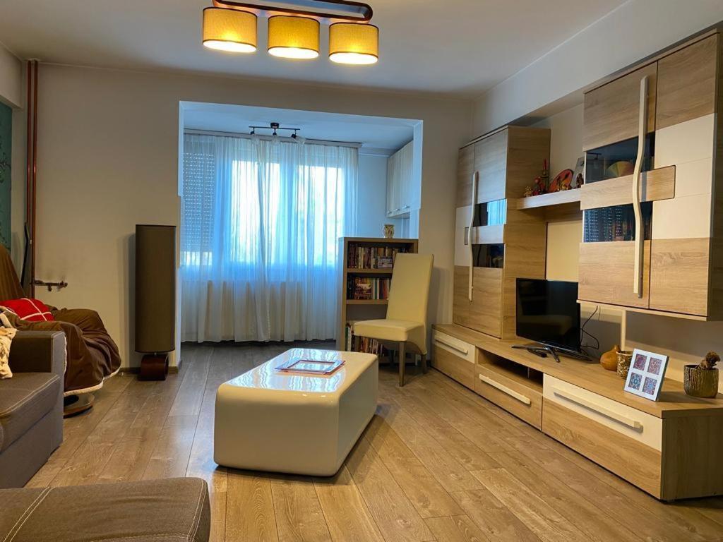 Central Cosy Apart Oradea 아파트 외부 사진